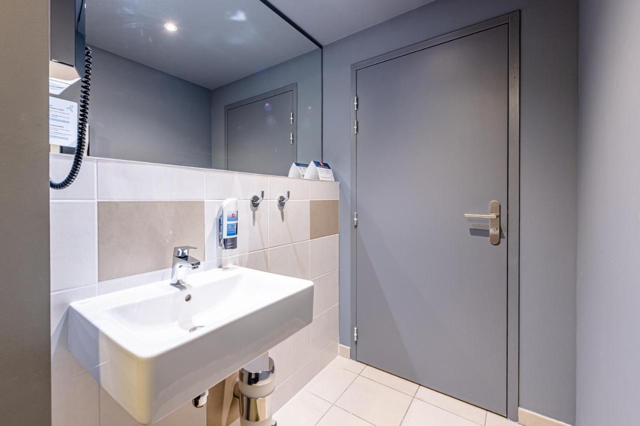 Meininger Hotel Bordeaux Gare Saint-Jean Esterno foto