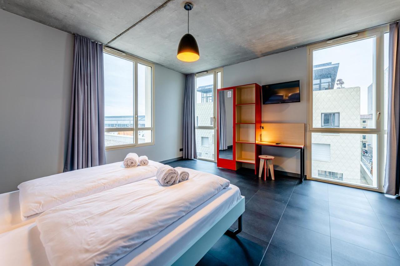 Meininger Hotel Bordeaux Gare Saint-Jean Esterno foto